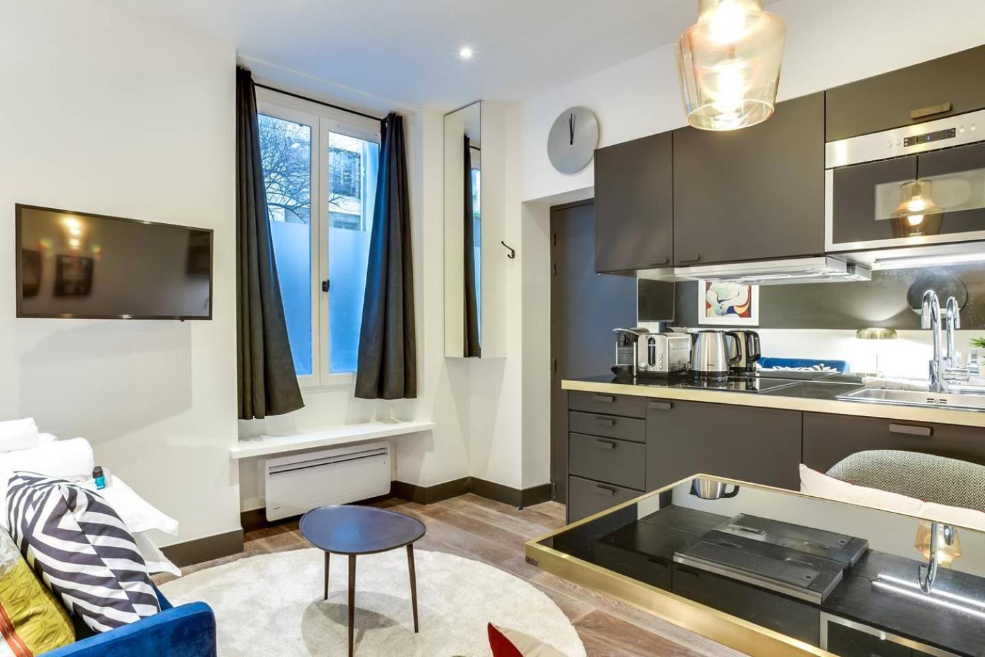 شقة باريس  في Guestready - Magnifique Studio Near Eiffel Tower المظهر الخارجي الصورة